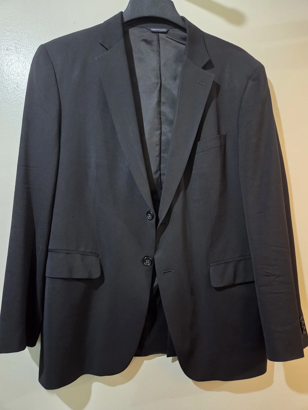Banana Republic Black Men's Two-Button Suit Jacket 42S